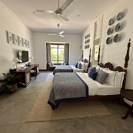 The Villa By Contemporary Ceylon Ваддува Экстерьер фото
