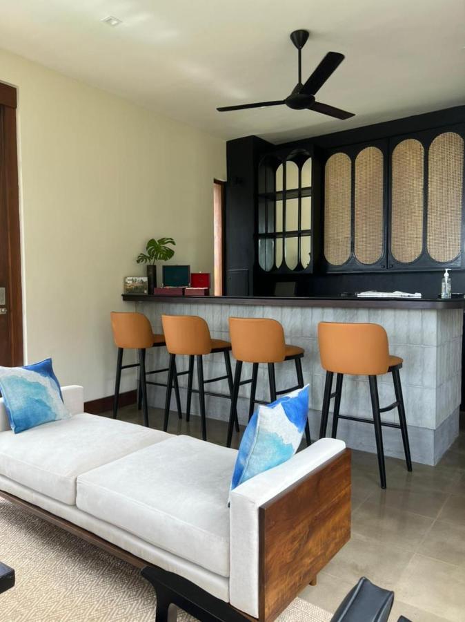 The Villa By Contemporary Ceylon Ваддува Экстерьер фото